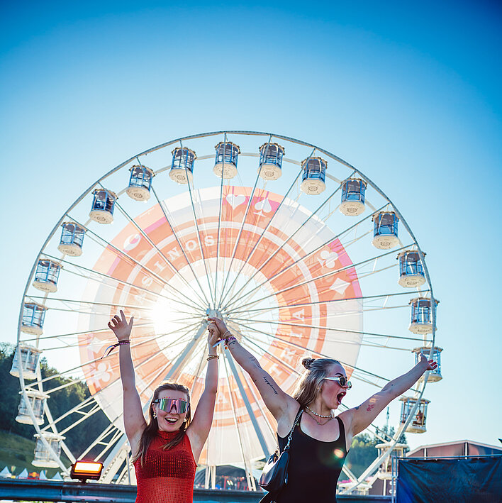 Electric Love Festival: Casinos Austria Lucky Wheel und Promotion-Girls
