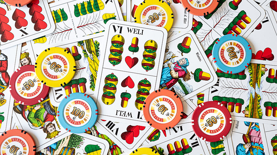 Bezirksblätter Casino Innsbruck Watten Spielkarten mit Jetons